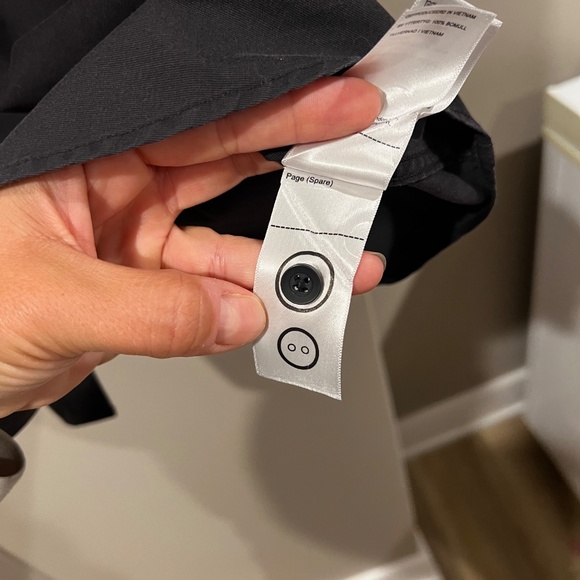 Cotton Button-up Shirt - Picture 4 of 5